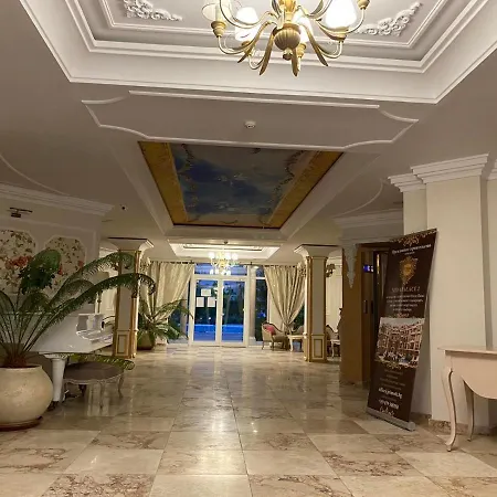 Apartment Izida Palace